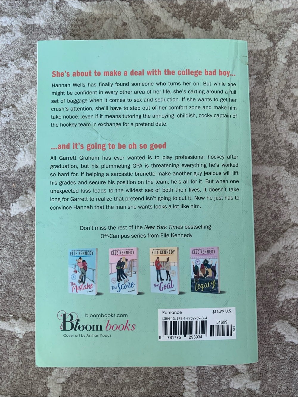 Elle Kennedy "The Deal" Paperback Novel - Amazon Prime Off Campus TV Series - Picture 4 of 4